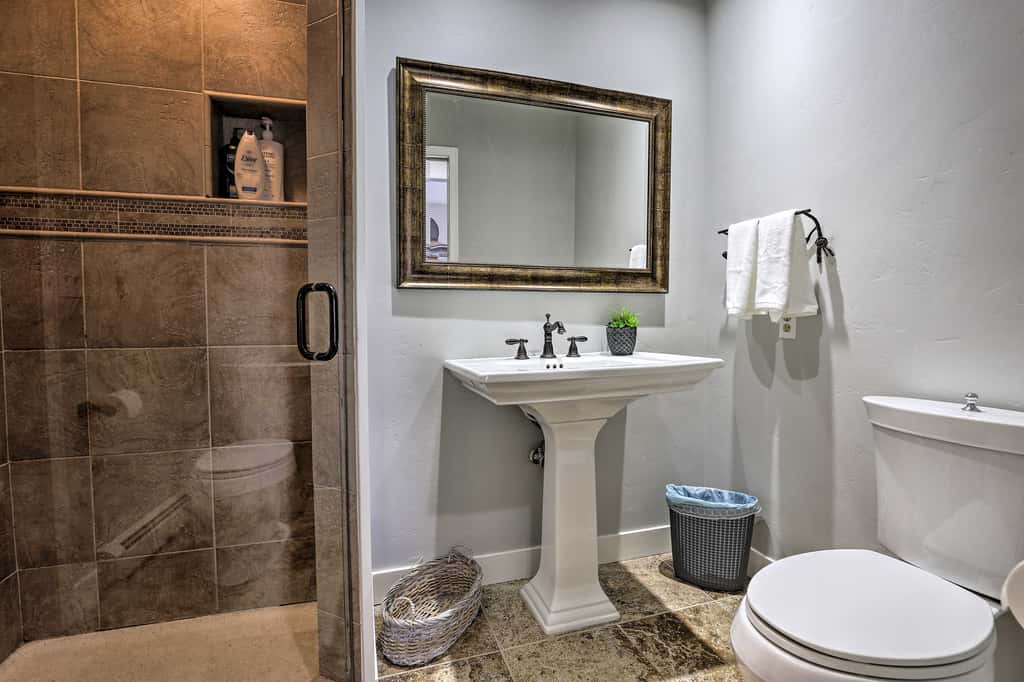 Avon Duplex w/ Hot Tub: Near Vail Hiking & Golf!