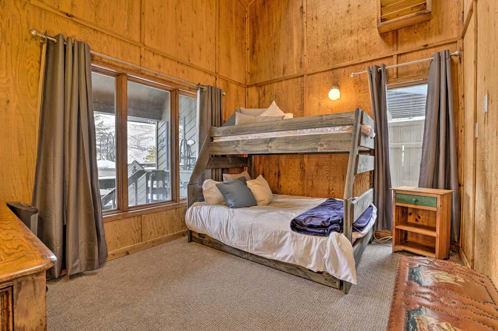 Avon Duplex w/ Hot Tub: Near Vail Hiking & Golf!