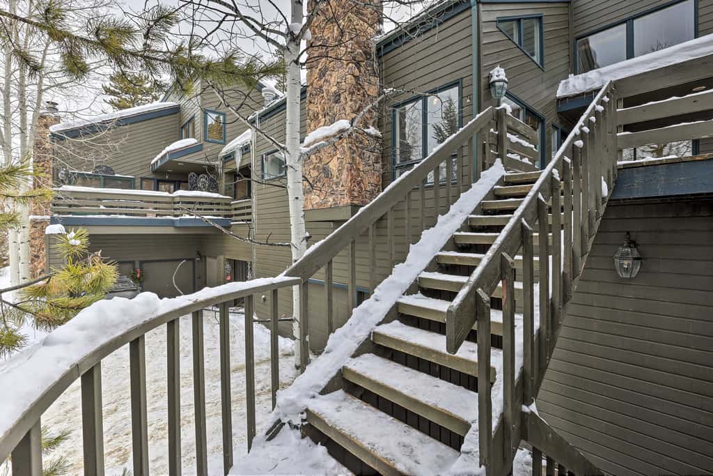 Avon Duplex w/ Hot Tub: Near Vail Hiking & Golf!