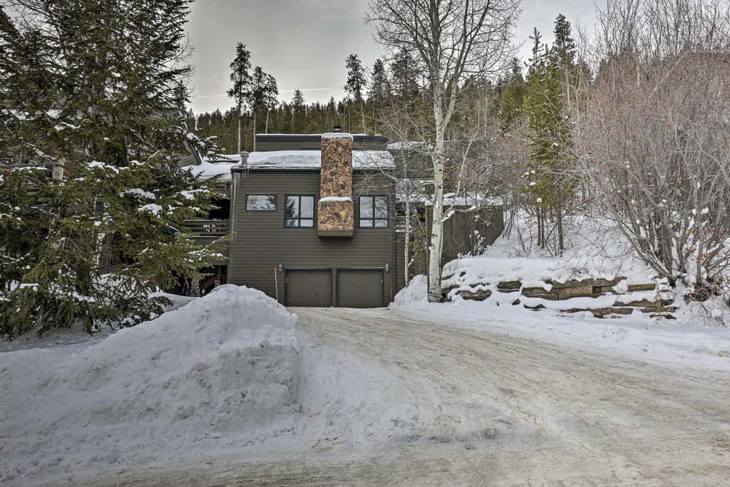 Avon Duplex w/ Hot Tub: Near Vail Hiking & Golf!
