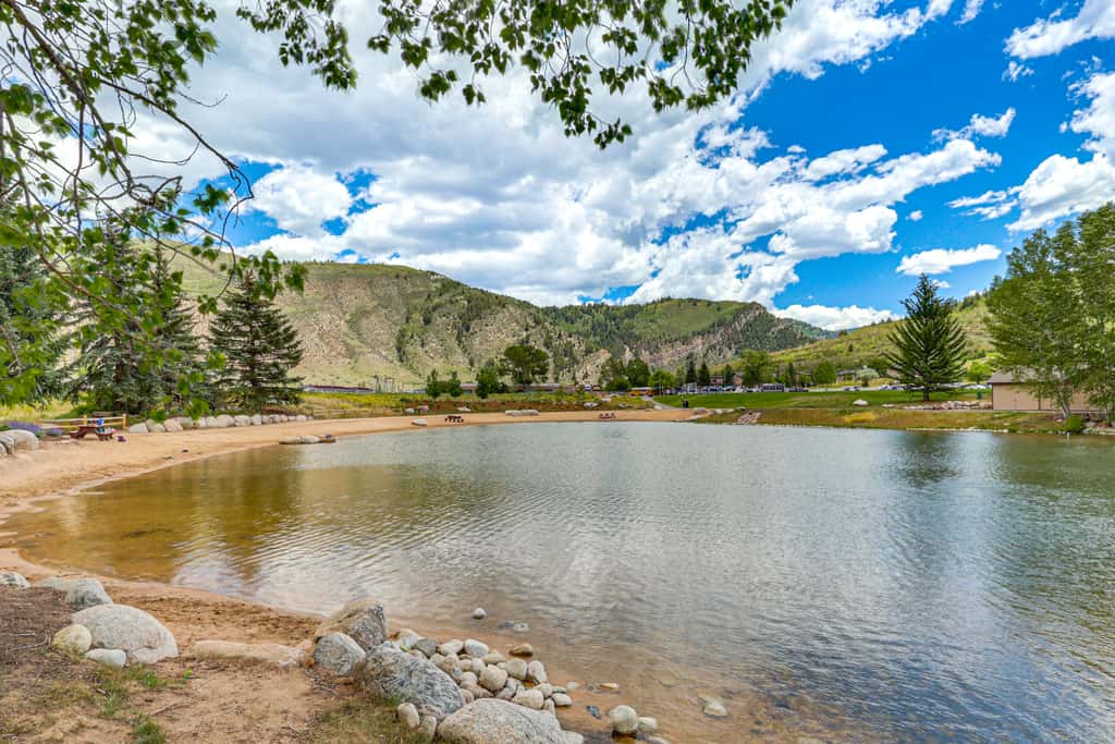 Avon Duplex w/ Hot Tub: Near Vail Hiking & Golf!