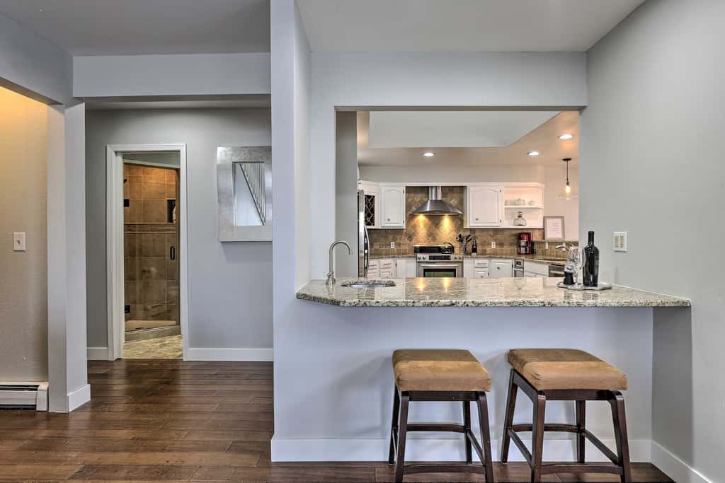 Avon Duplex w/ Hot Tub: Near Vail Hiking & Golf!