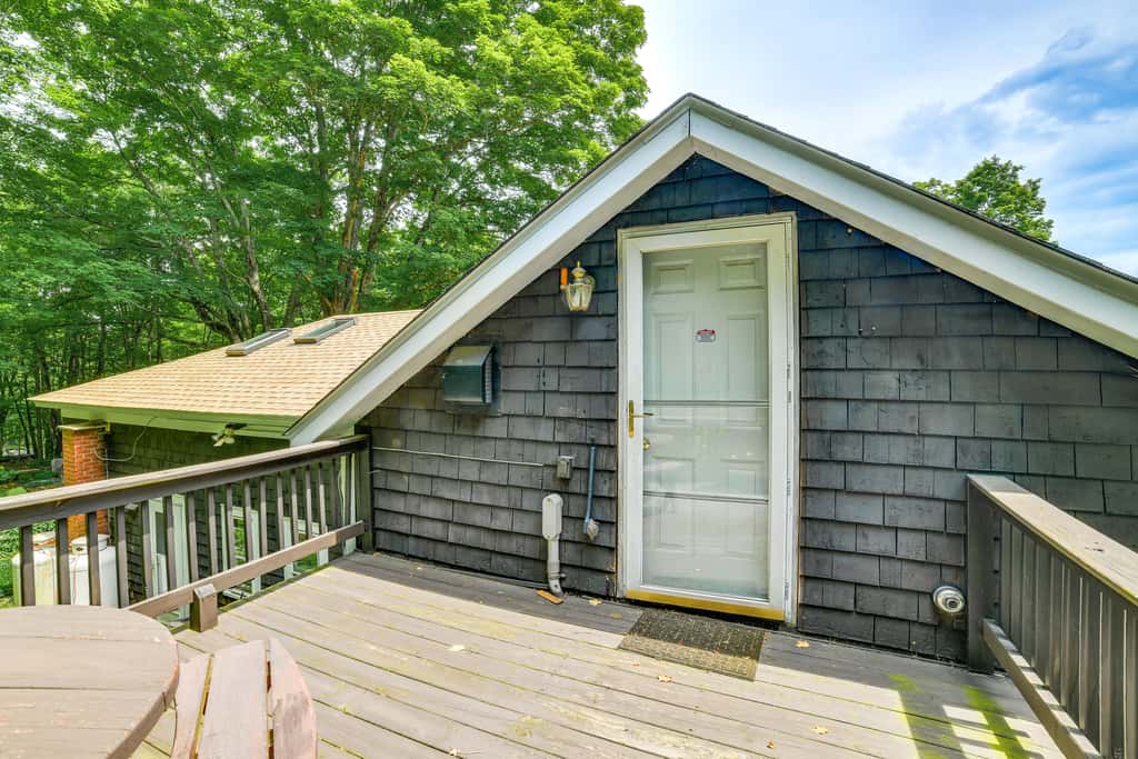 Cozy Catskills Vacation Rental with Deck!