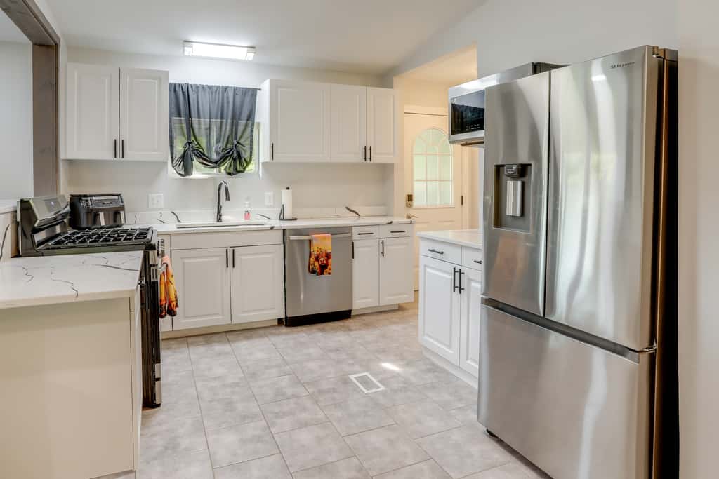 Riverfront Home w/ Porches & Views in Cotter!