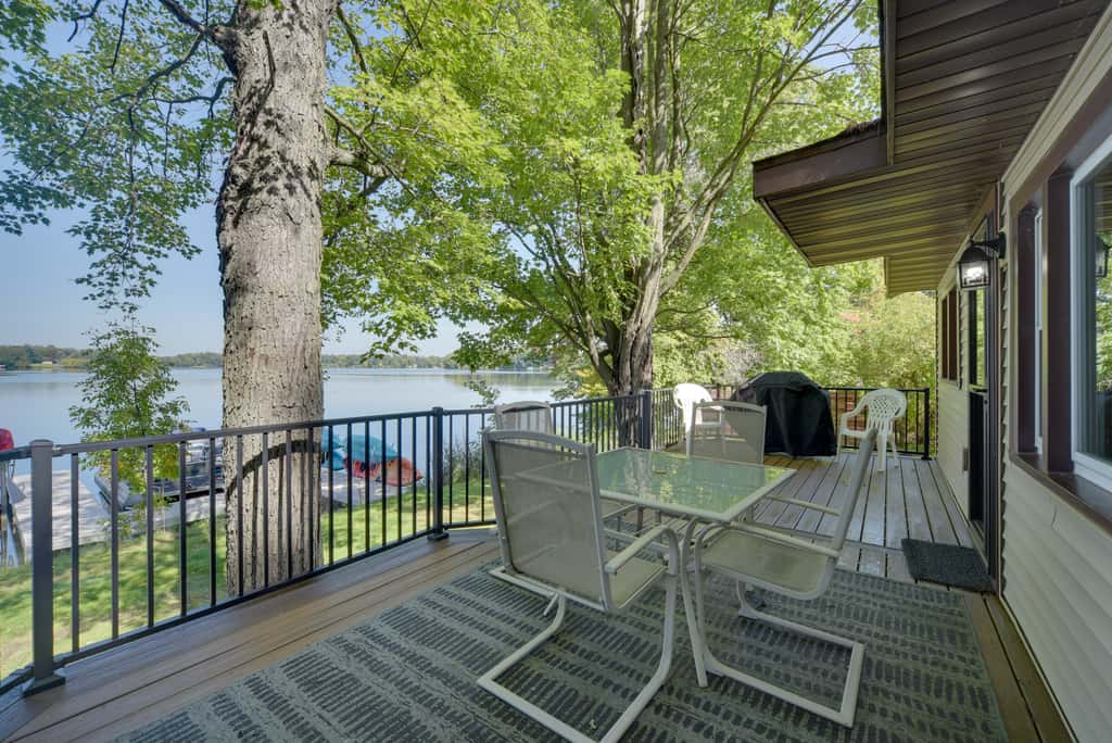 Pet Friendly  w/ Private Dock - Steps to Rice Lake