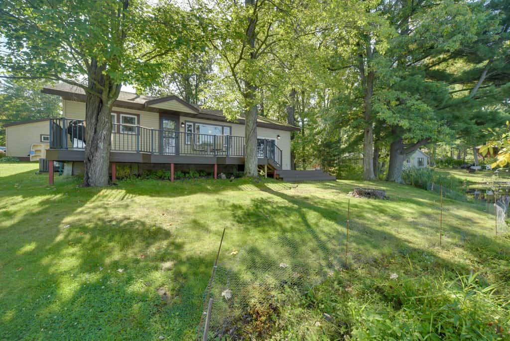 Pet Friendly  w/ Private Dock - Steps to Rice Lake