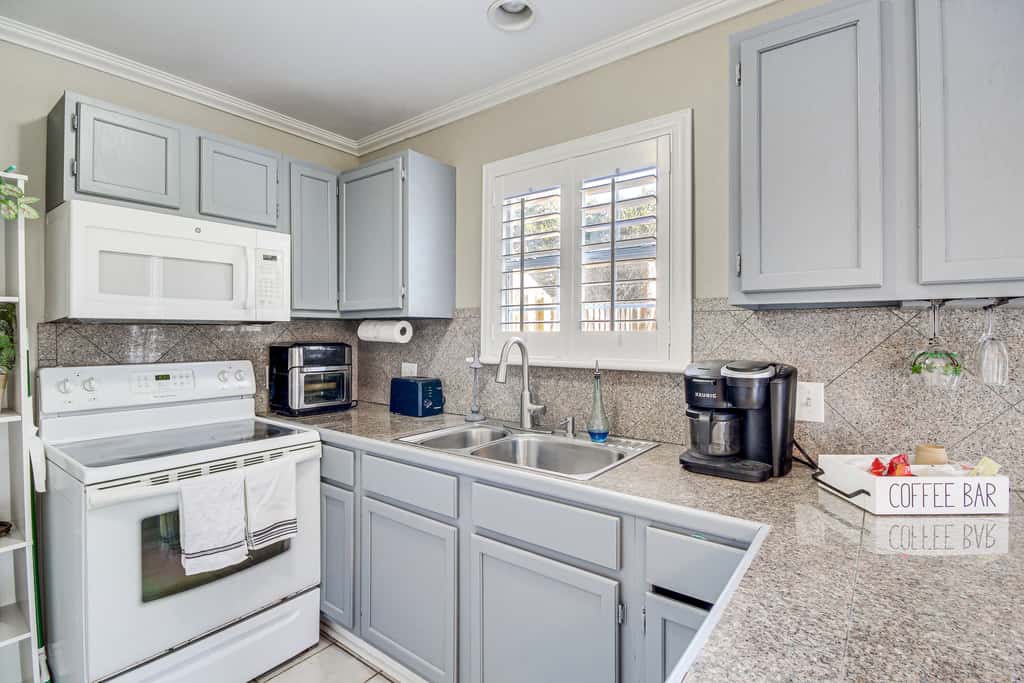 Walk to Beach: Waveland Retreat w/ Yard!