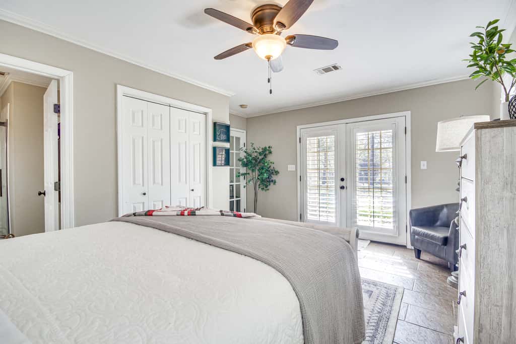 Walk to Beach: Waveland Retreat w/ Yard!