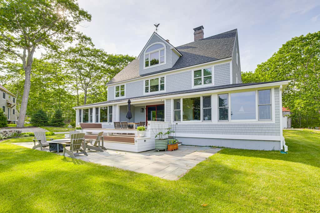 Spacious Kennebunkport Home w/ View, 2 Mi to Beach
