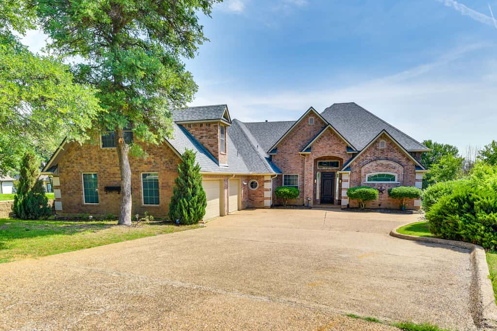 Poolside Fun! Private Lakefront Little Elm Escape