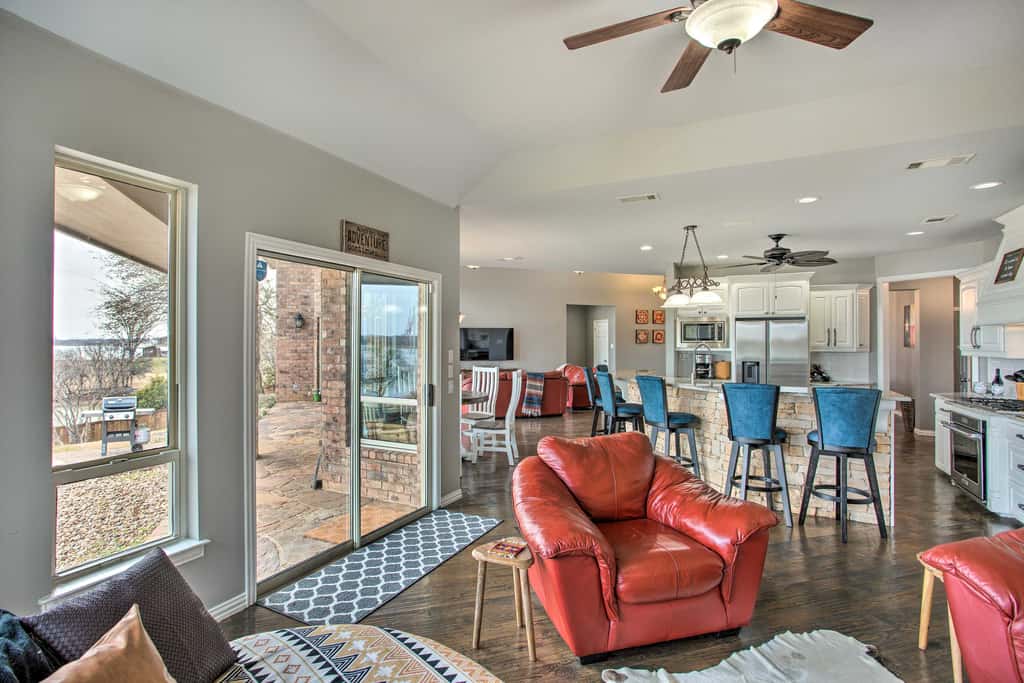 Poolside Fun! Private Lakefront Little Elm Escape