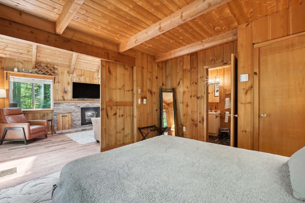 Wilmington Vacation Rental Near Hiking and Skiing!