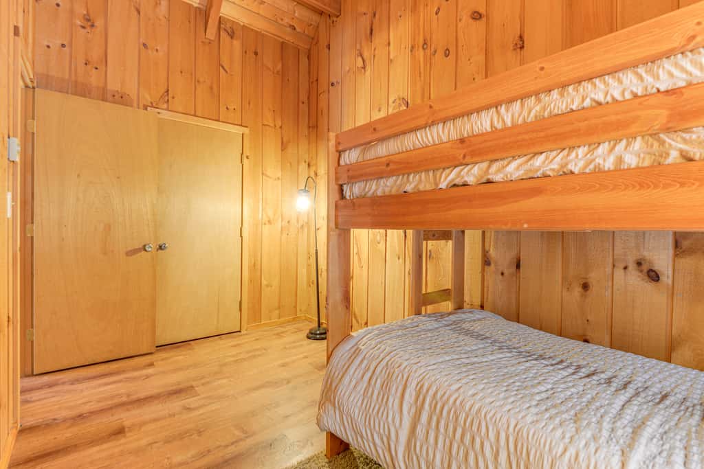 Wilmington Vacation Rental Near Hiking and Skiing!