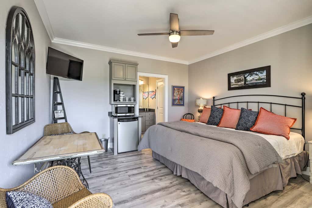 Cozy Auburn Studio < 1 Mile to University!