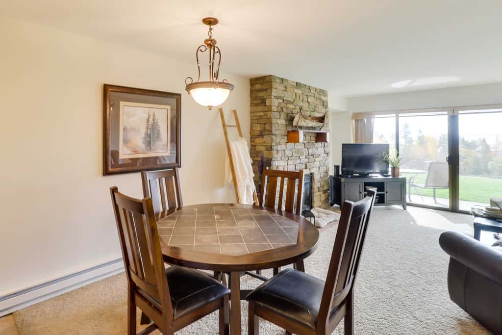Beautiful Bigfork Condo w/ Hot Tub Access!
