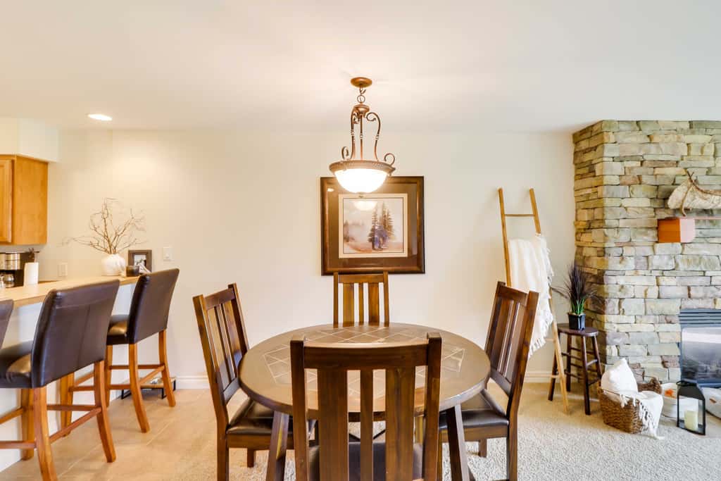 Beautiful Bigfork Condo w/ Hot Tub Access!