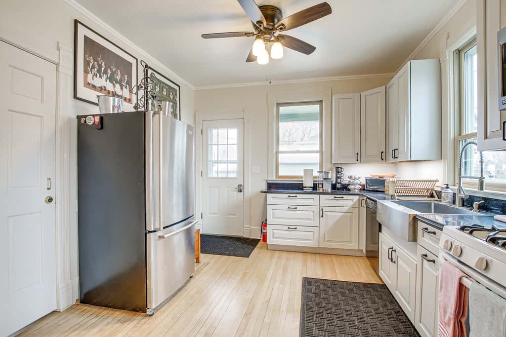 Lovely Elkhart Lake Apartment - Walk to Town!