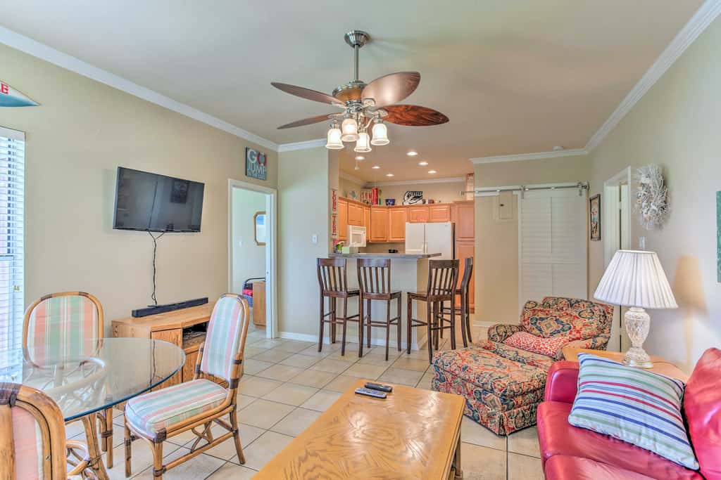 Resort Condo in Pottsboro w/ Lake Texoma Access!