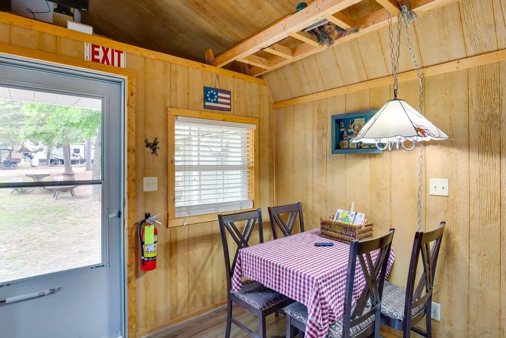 Lake Fork Studio Cabin w/ Dock + Boat Ramp!