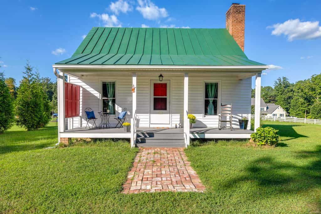 Tranquil Cottage in Virginia Countryside w/ Pond!