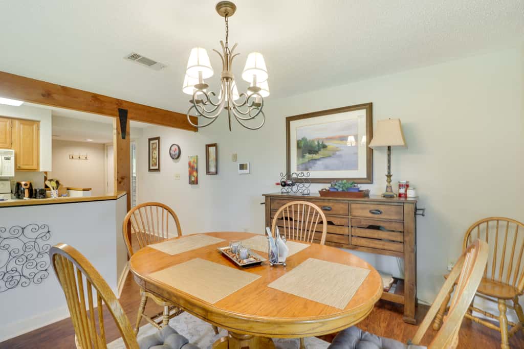 Wintergreen Resort Vacation Rental w/ Balcony!