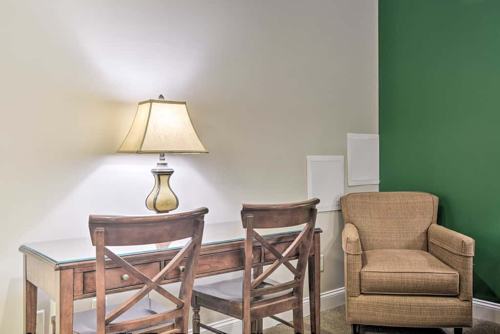 Anderson Creek Resort Condo on Golf Course w/ Pool