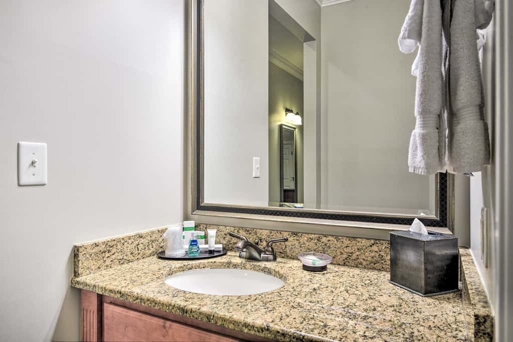 Anderson Creek Resort Condo on Golf Course w/ Pool