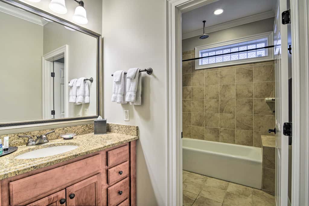 Anderson Creek Resort Condo on Golf Course w/ Pool