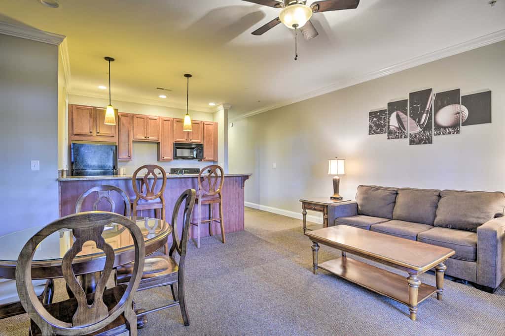 Anderson Creek Resort Condo on Golf Course w/ Pool