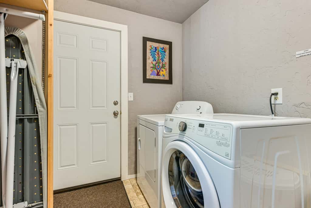 Cozy Ashford Home - 5 Mi to Rainier Nat'l Park!