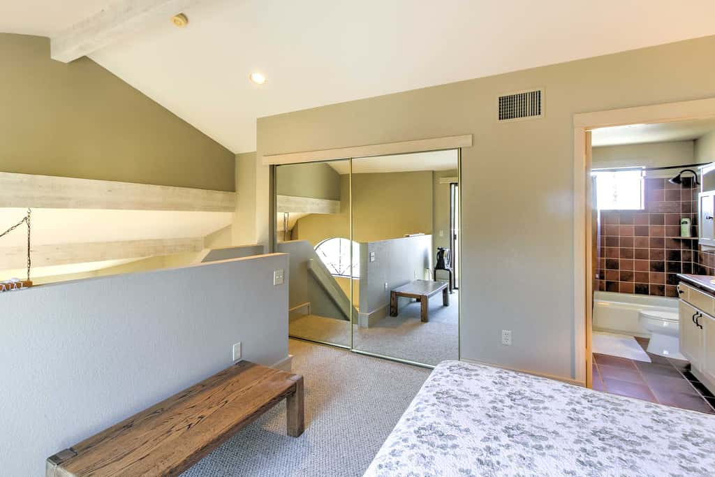Borrego Springs Condo w/ Private Hot Tub & Views!