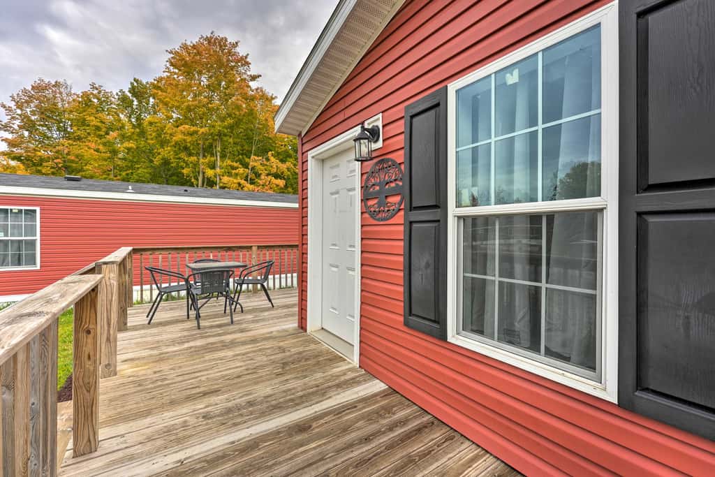 Cassopolis Cabin: On-Site Boating & Fishing!