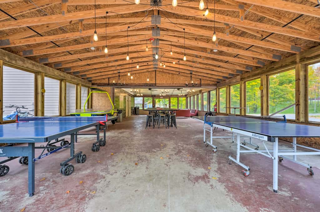 Cassopolis Cabin: On-Site Boating & Fishing!