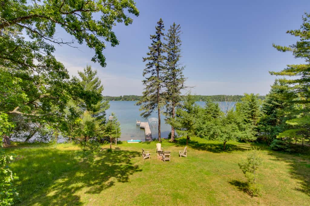 Cabin Getaway w/ Private Dock, Walk to Trail!