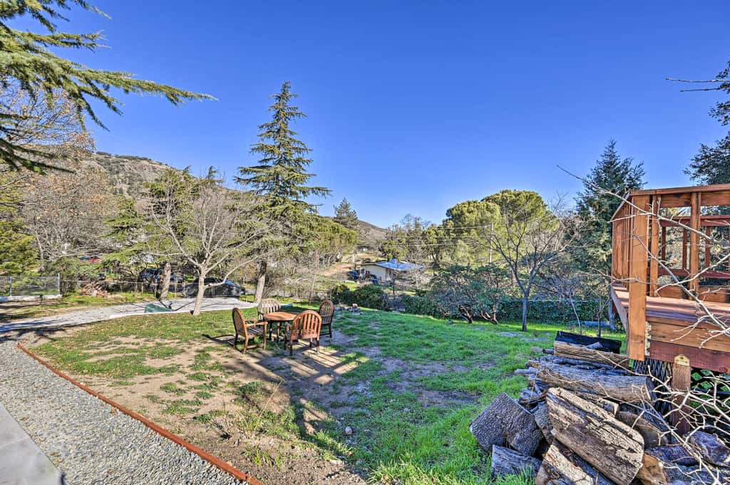 Inviting Julian Home w/ Scenic View & Hot Tub