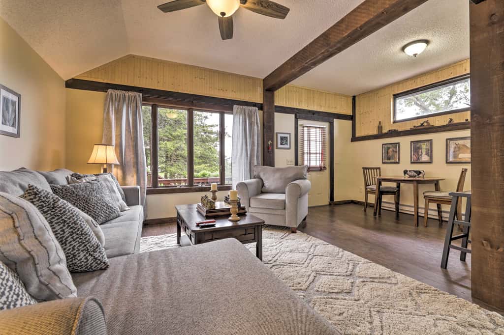 Private Guest House w/ Deck + Spectacular Views!