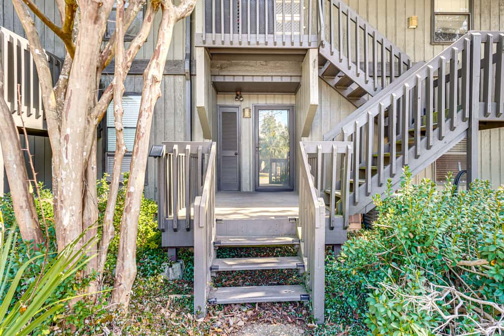 Golfer's Getaway! Modern Diamondhead Condo