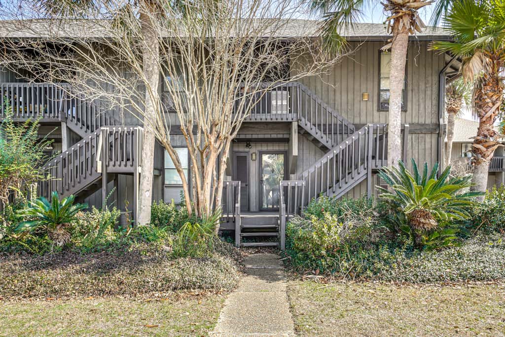 Golfer's Getaway! Modern Diamondhead Condo
