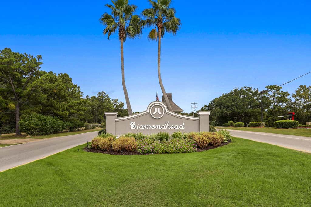 Golfer's Getaway! Modern Diamondhead Condo