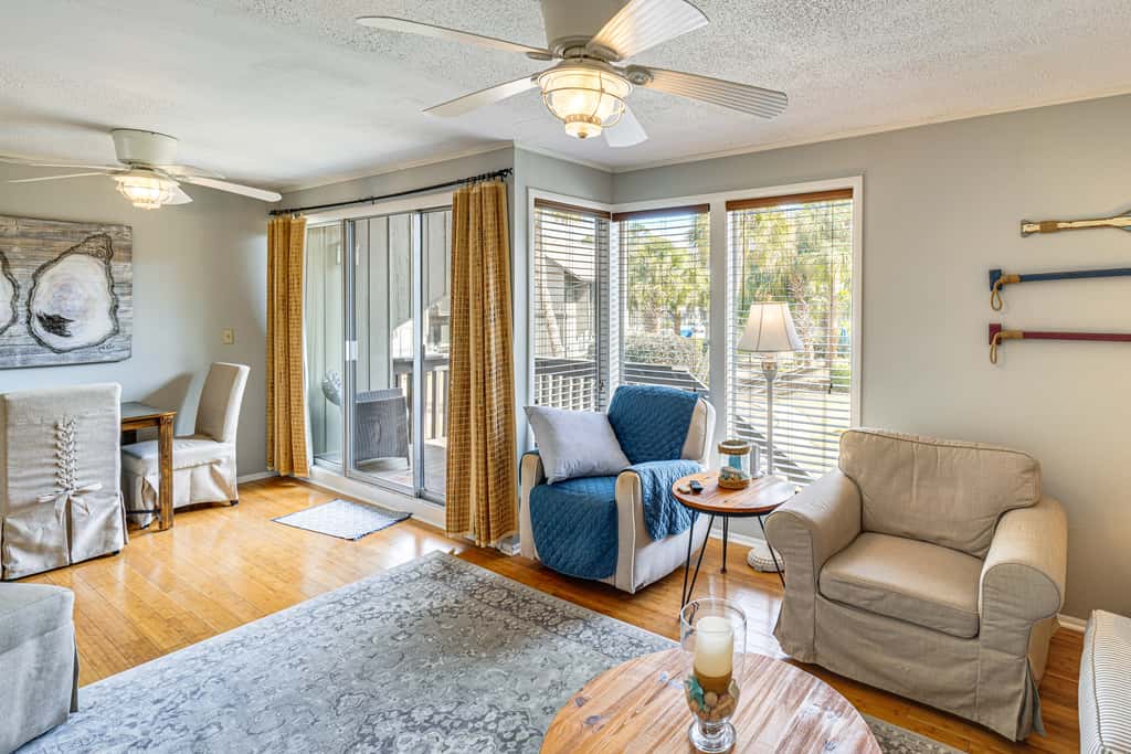 Golfer's Getaway! Modern Diamondhead Condo