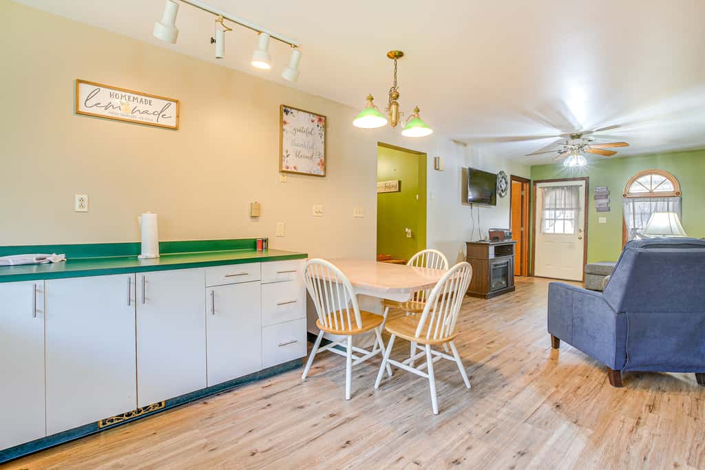 Quaint Zanesville Home w/ Game Room & Yard!