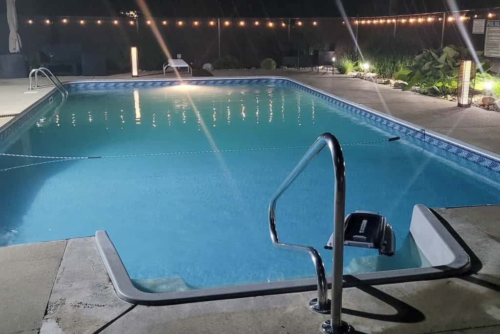Cassopolis Vacation Home - Walk to Diamond Lake!