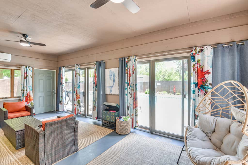 Cassopolis Vacation Home - Walk to Diamond Lake!