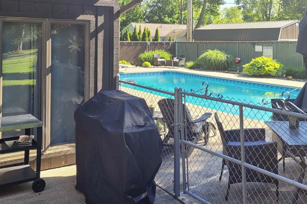 Cassopolis Vacation Home - Walk to Diamond Lake!