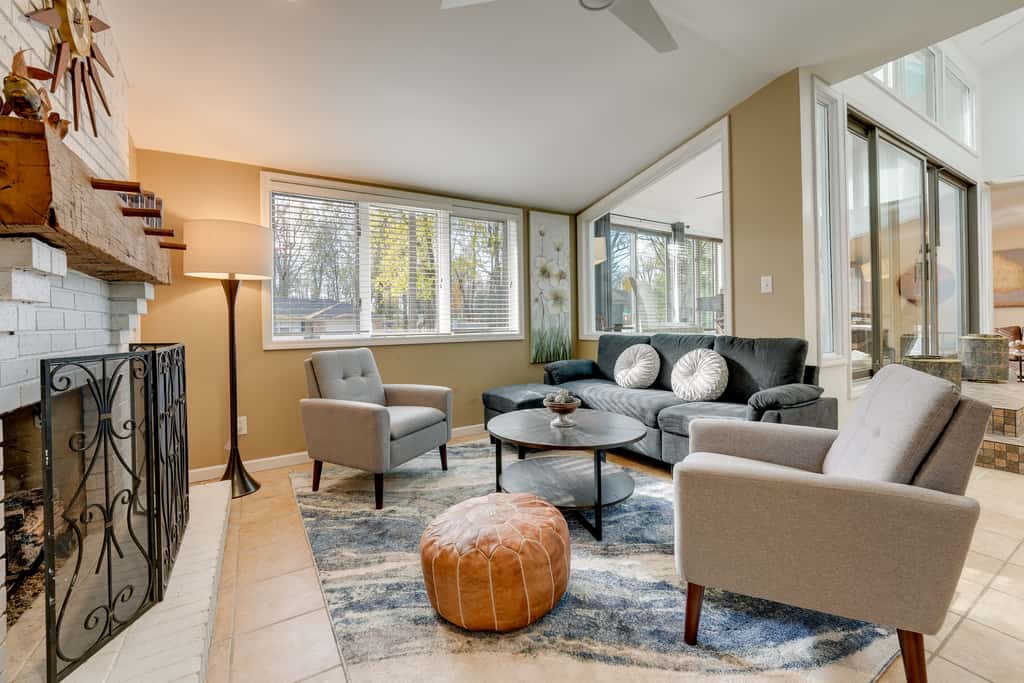 Cassopolis Vacation Home - Walk to Diamond Lake!