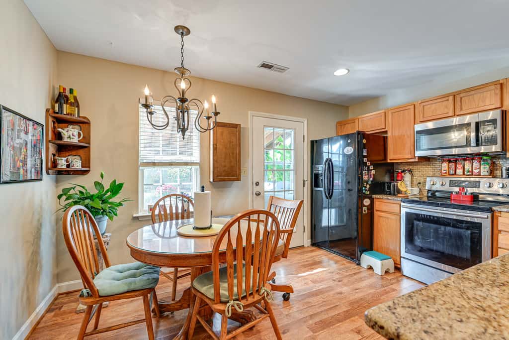 Wine & BBQ Trail Fun: Home w/ Hot Tub in Lexington