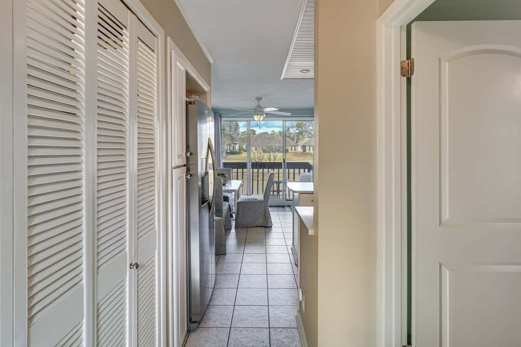 Golf Course Views! Couple's Retreat in Diamondhead
