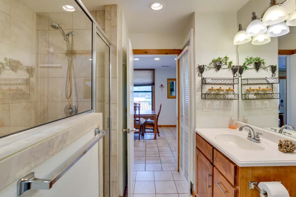 Emory Vacation Rental w/ Lake Fork Boat Access!
