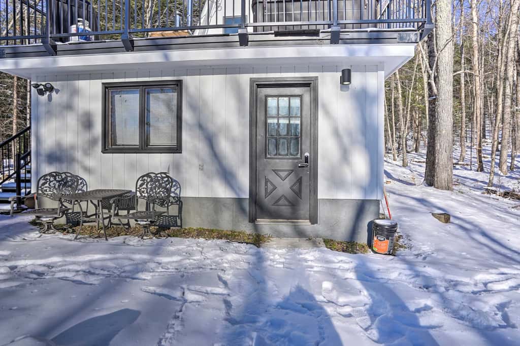 Wilmington Chalet w/ Hot Tub < 8 Mi to Mount Snow!