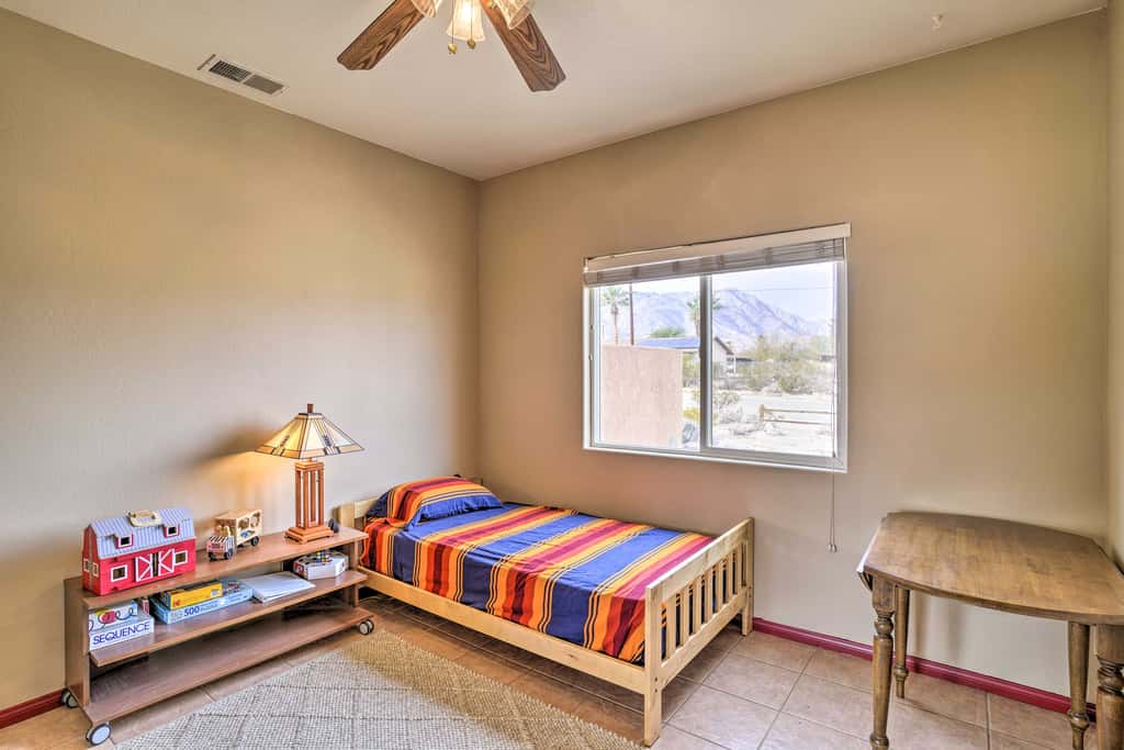 Borrego Springs Stargazing Home w/ Mtn Views